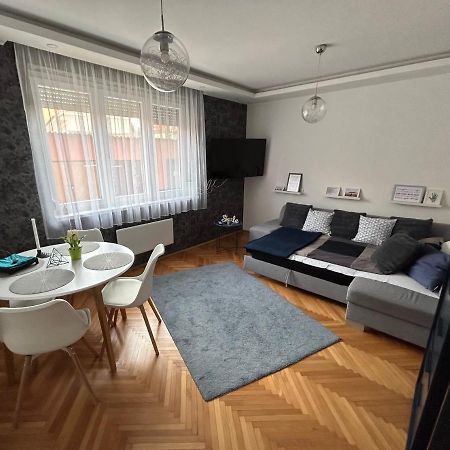 GabEnd’i Apartman Erlau Exterior foto