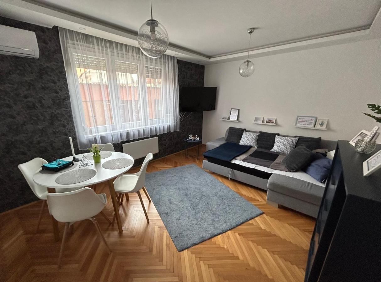 GabEnd’i Apartman Erlau Exterior foto